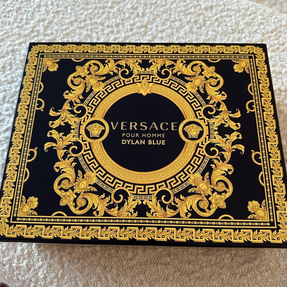 NEW Versace Pour Homme Dylan Blue Set